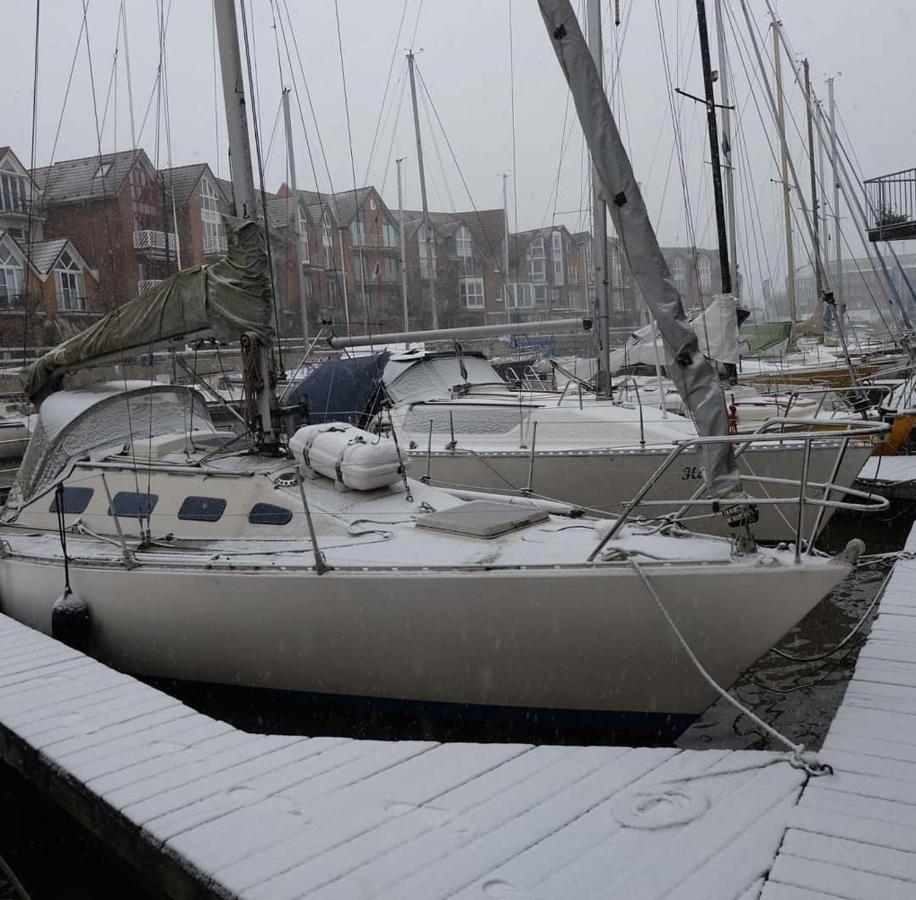 Hotel Windspeel Segelboot Cuxhaven Exterior foto