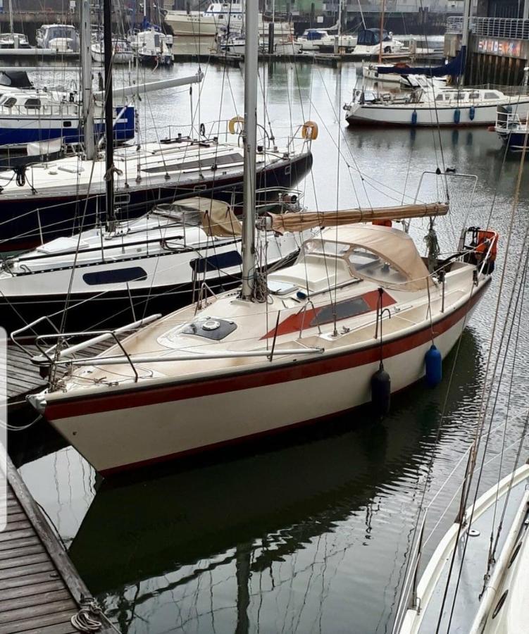 Hotel Windspeel Segelboot Cuxhaven Exterior foto